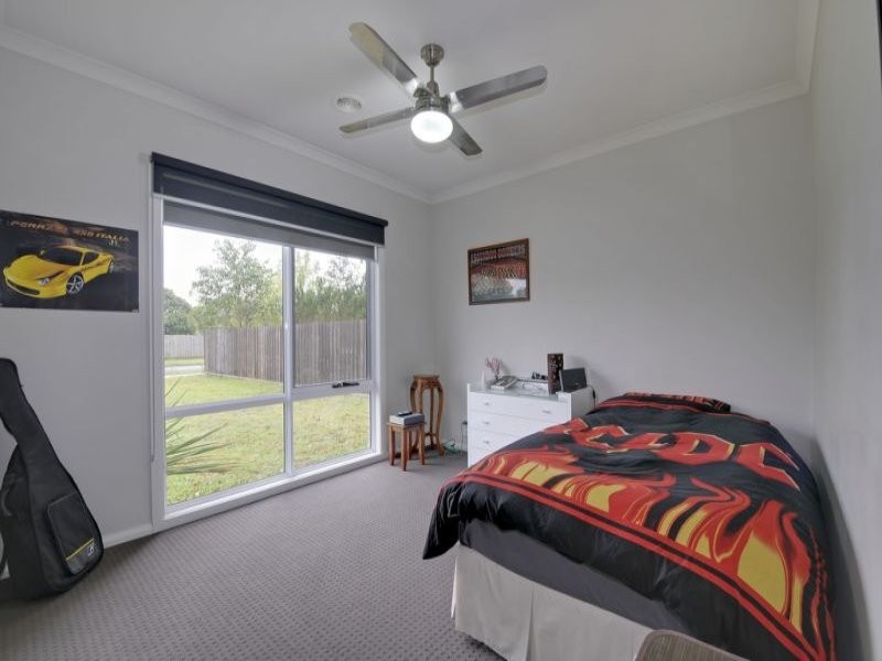 19 Hawker Street, Moe VIC 3825