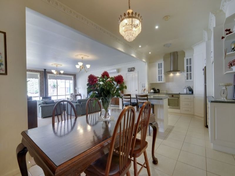 20 Central Avenue, Newborough VIC 3825