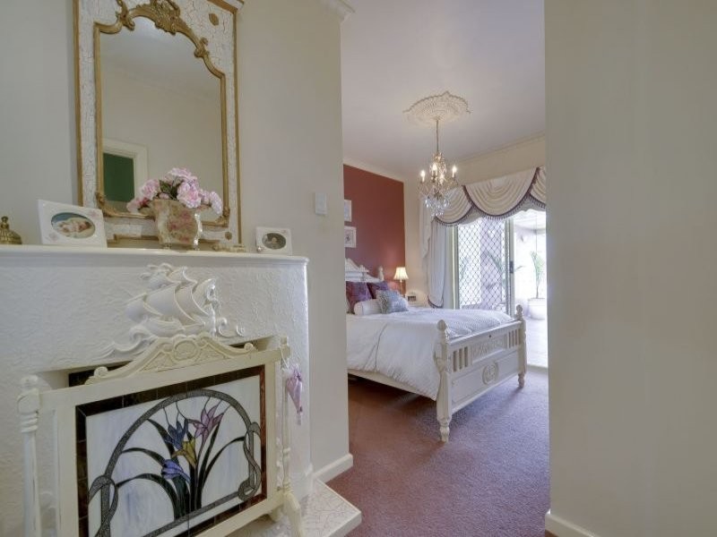 20 Central Avenue, Newborough VIC 3825