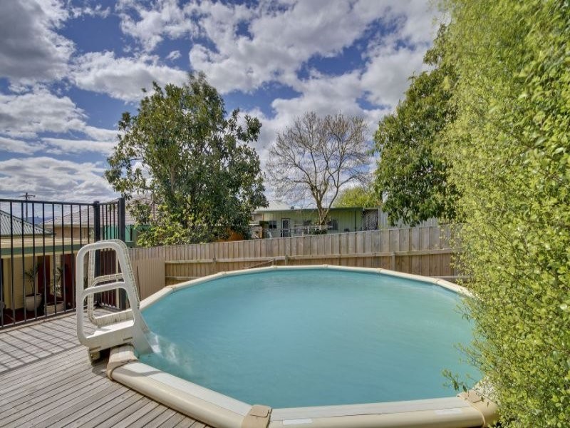 20 Central Avenue, Newborough VIC 3825