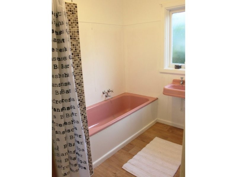 36 Murray Road, Newborough VIC 3825