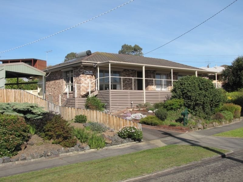 69 Prince Street, Moe VIC 3825