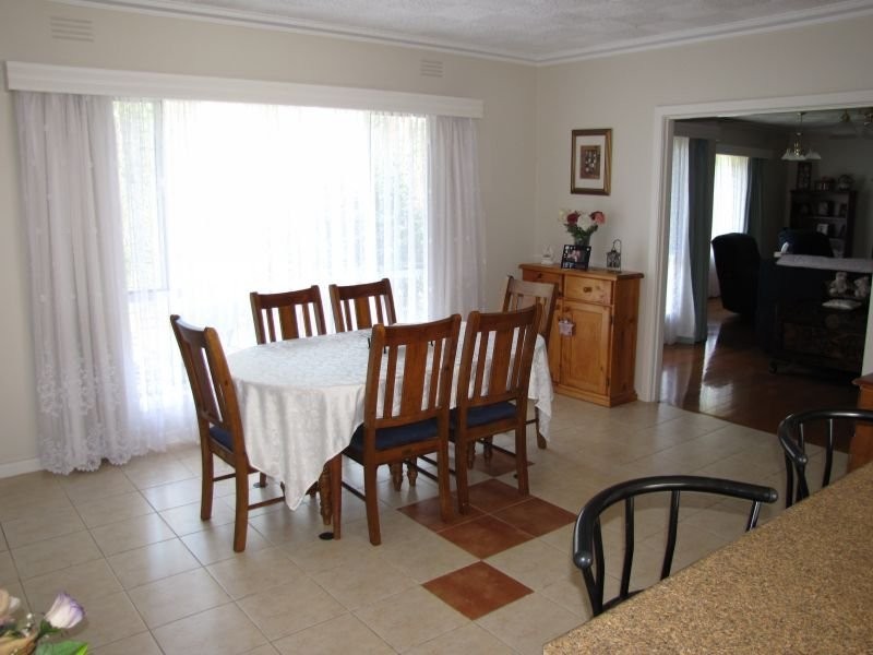 8 Kandra Road, Moe South VIC 3825