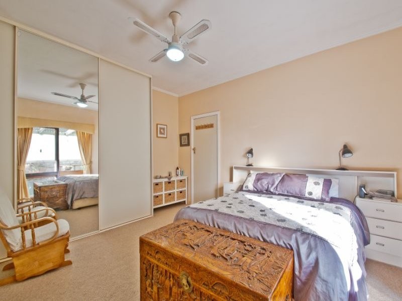 18 Vale Street, Moe VIC 3825