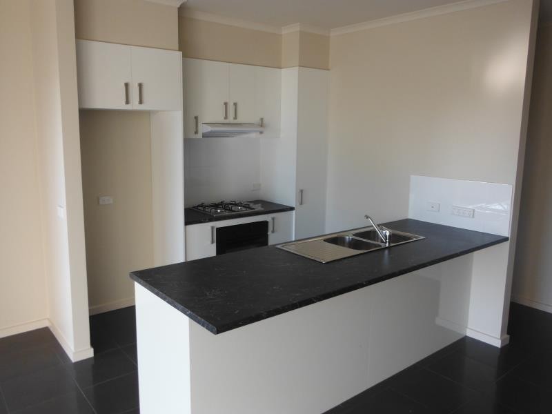 10 Wirraway Street, Moe VIC 3825