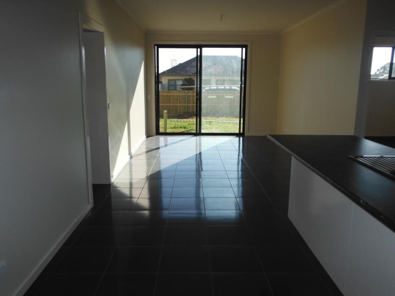 10 Wirraway Street, Moe VIC 3825