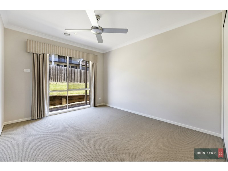 5 Sharnee Court, Moe VIC 3825