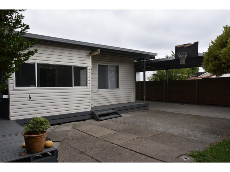 7 Austin Avenue, Moe VIC 3825