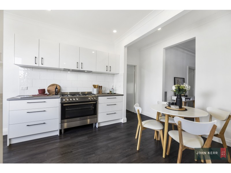 16 Trent Street, Newborough VIC 3825