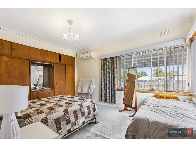 84 Hennessey Street, Moe VIC 3825