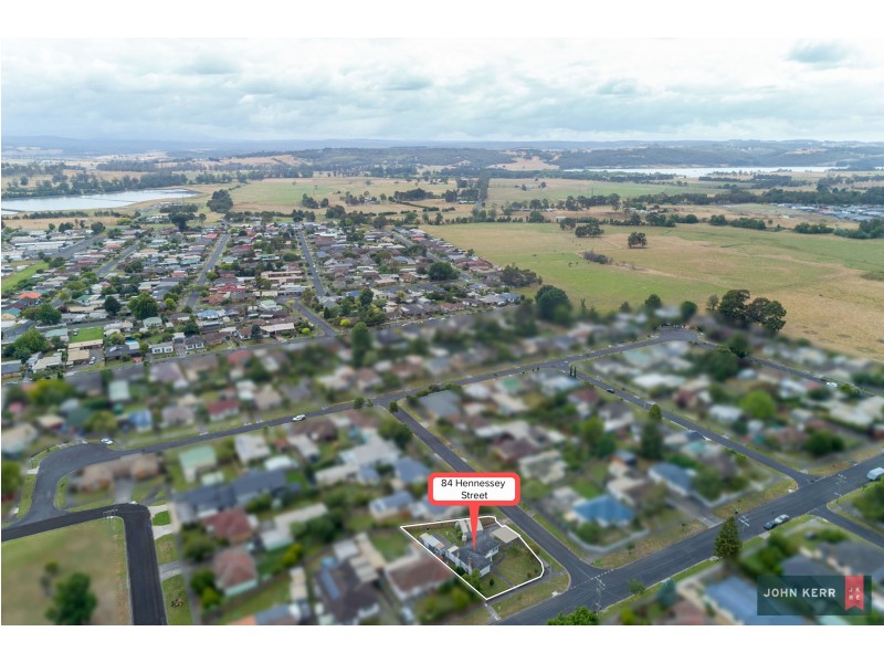 84 Hennessey Street, Moe VIC 3825