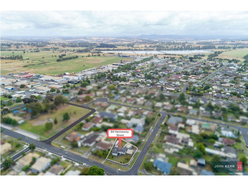 84 Hennessey Street, Moe VIC 3825