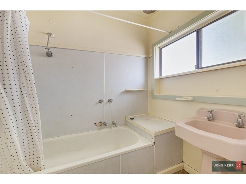 44 Elizabeth Street, Moe VIC 3825