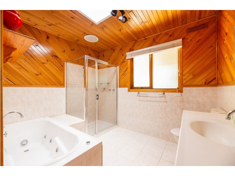 1044 Coalville Road, Narracan VIC 3824