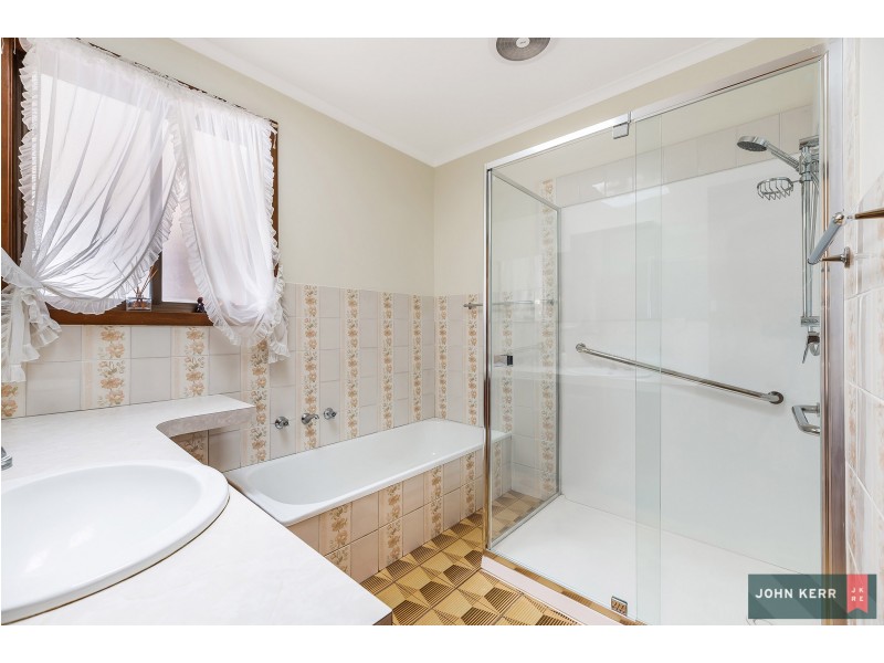 121 Lloyd Street, Moe VIC 3825