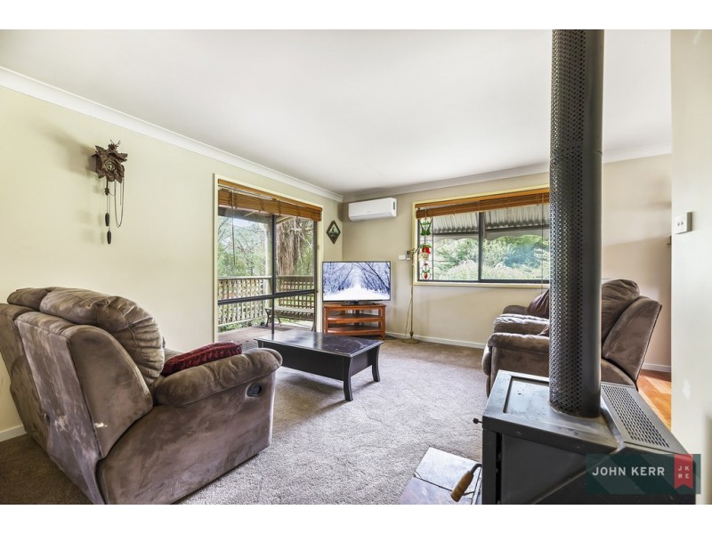 11 Talbot Drive, Rawson VIC 3825