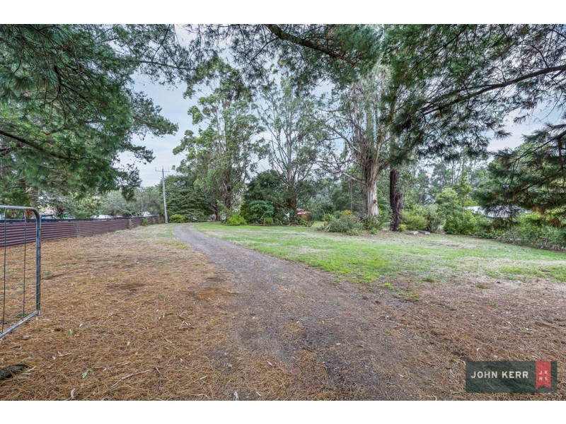 11 Talbot Drive, Rawson VIC 3825