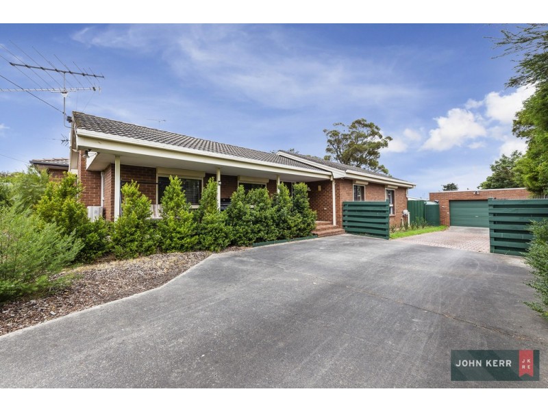 10 Griffin Street, Moe VIC 3825