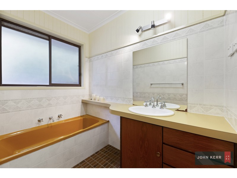 10 Griffin Street, Moe VIC 3825