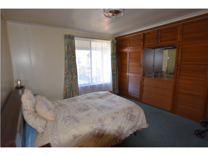 14 Mirboo Street, Newborough VIC 3825