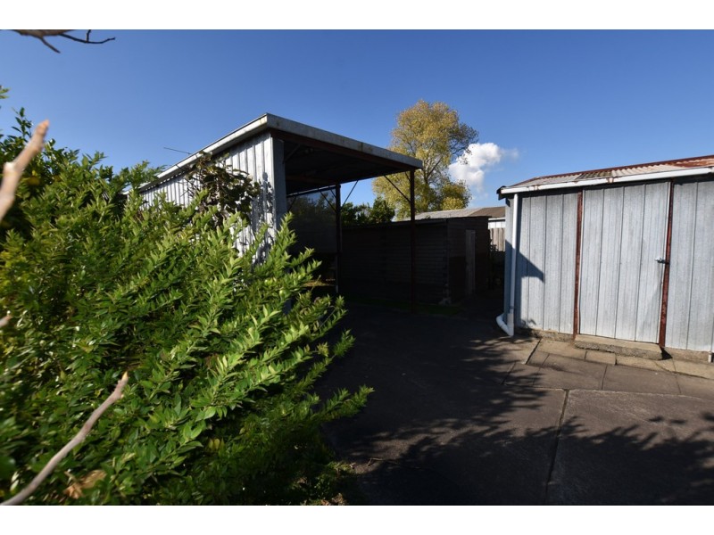 14 Mirboo Street, Newborough VIC 3825