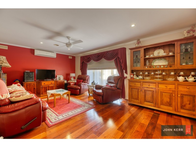 21 Tresswell Avenue, Newborough VIC 3825