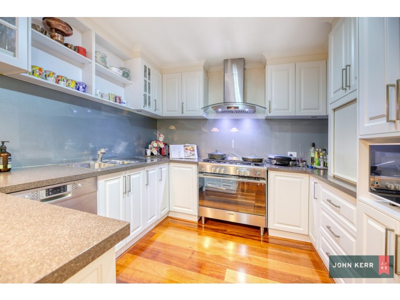 21 Tresswell Avenue, Newborough VIC 3825