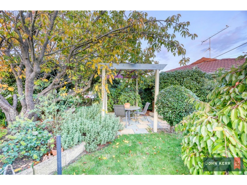 21 Tresswell Avenue, Newborough VIC 3825
