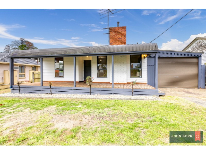 19 Caldwell Street, Moe VIC 3825