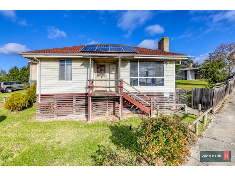 4 Sherrin Street, Morwell VIC 3840