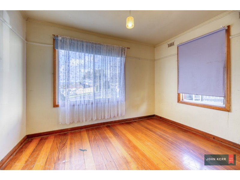 4 Sherrin Street, Morwell VIC 3840