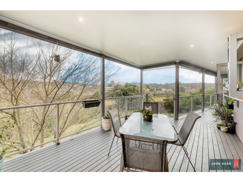 8 Rita Court, Newborough VIC 3825