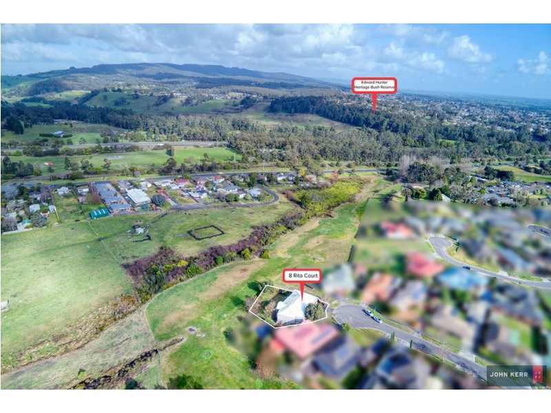 8 Rita Court, Newborough VIC 3825