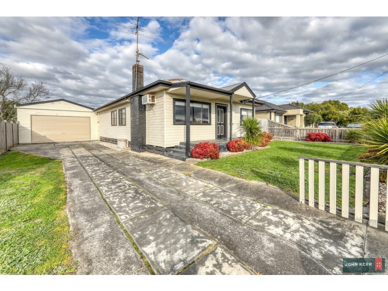 16 Harvey Street, Newborough VIC 3825