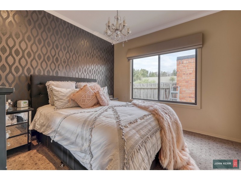 16 Harvey Street, Newborough VIC 3825