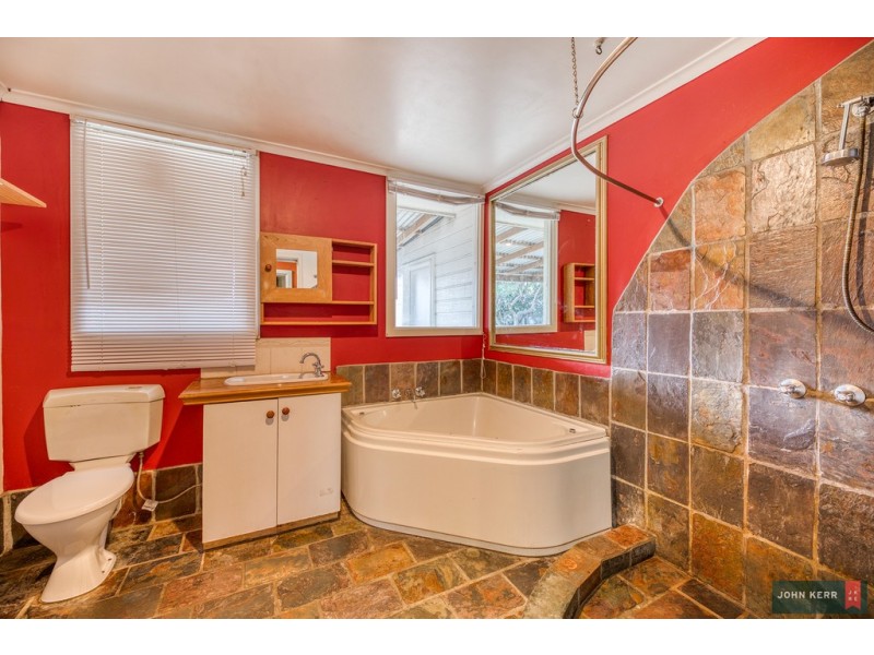 8 Thoresby Street, Newborough VIC 3825