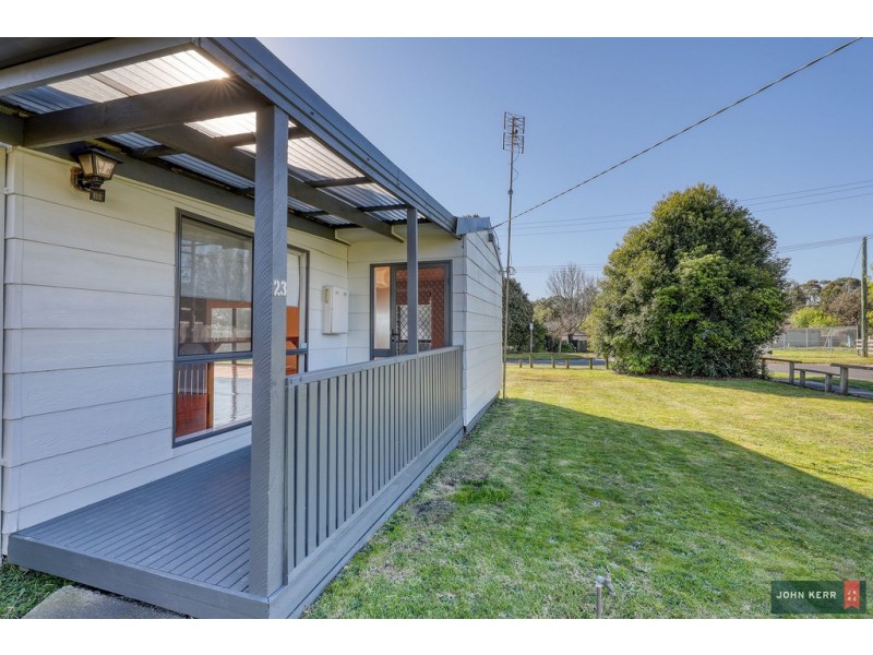 23 Trent Street, Newborough VIC 3825