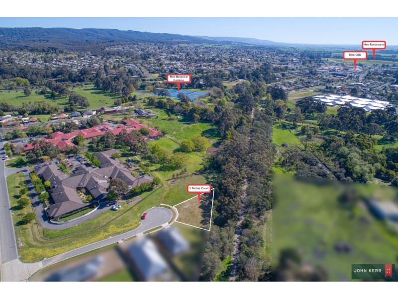 5 Noble Court, Newborough VIC 3825
