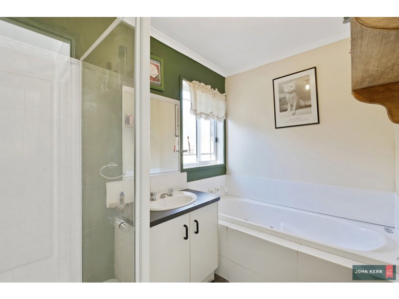 20 Borrmans Street, Moe South VIC 3825