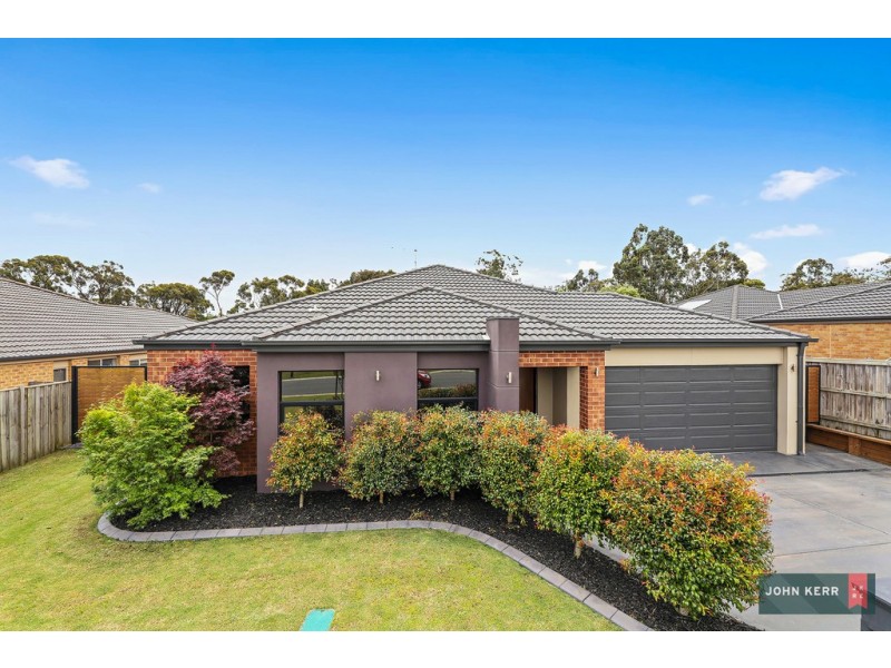 7 Harrison Boulevard, Newborough VIC 3825