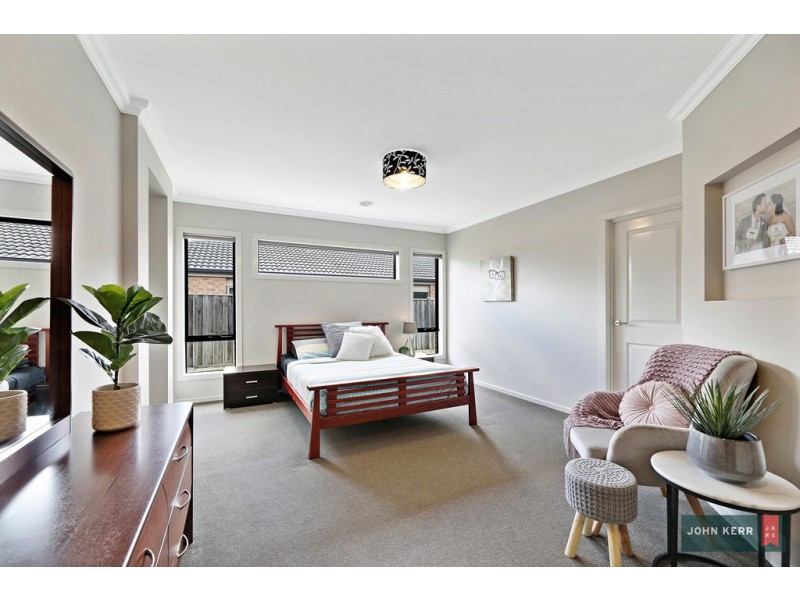 7 Harrison Boulevard, Newborough VIC 3825