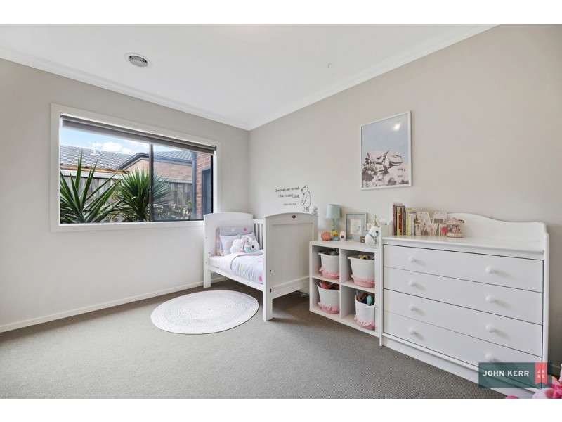 7 Harrison Boulevard, Newborough VIC 3825
