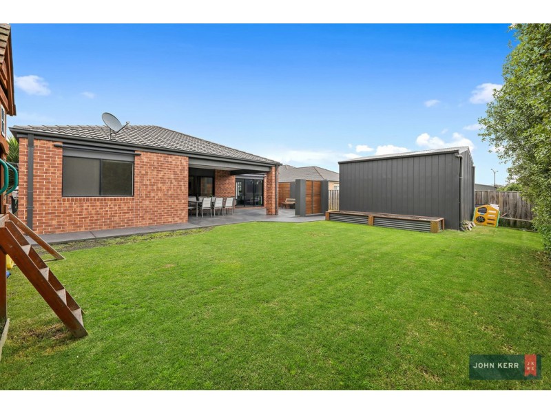 7 Harrison Boulevard, Newborough VIC 3825