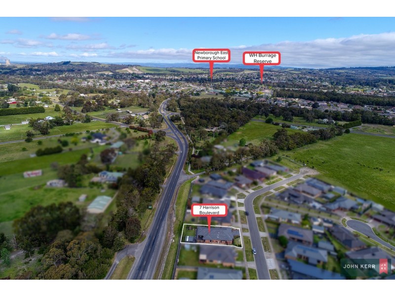 7 Harrison Boulevard, Newborough VIC 3825