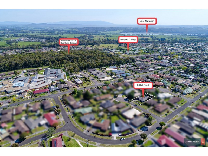 8 Hall Court, Newborough VIC 3825