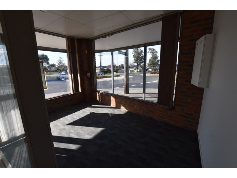 35 Albert Street, Moe VIC 3825