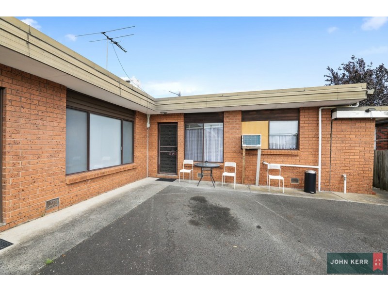 4/6 Ferguson Street, Moe VIC 3825