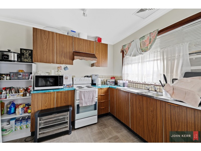4/6 Ferguson Street, Moe VIC 3825