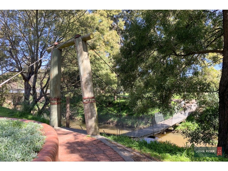 34 Amaroo Way, Newborough VIC 3825