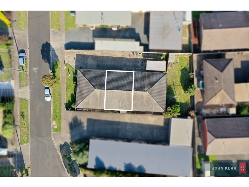 2/2 O’Reilly Court, Moe VIC 3825